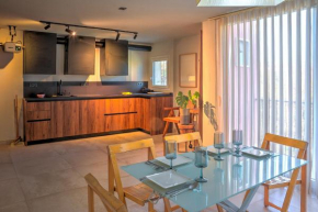 Fantastico Duplex Resolana, Seville
